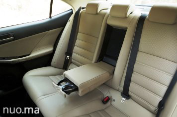 IS klasės Lexus nuoma, AutoBanga