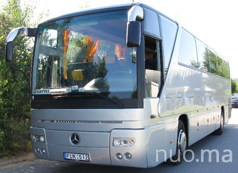 Mercedes turistinis autobusas nuomai. UAB „Kertušas“