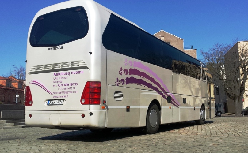 Neoplan Starliner 516 SHD autobuso nuoma, UAB „Sinaras“