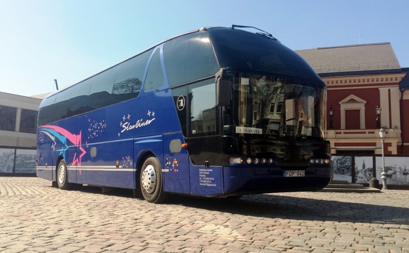 Neoplan Starliner 516 SHD autobuso nuoma, UAB „Sinaras“